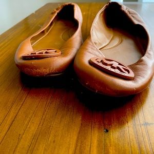 Michael Kors Medium Wear Flats